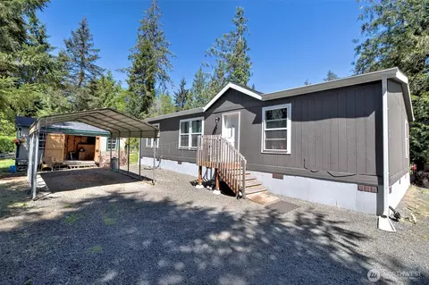 241 E Pickering Dr, Shelton, WA 98584