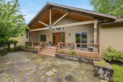 26701 SE 5th St, Camas, WA 98607 photo 2
