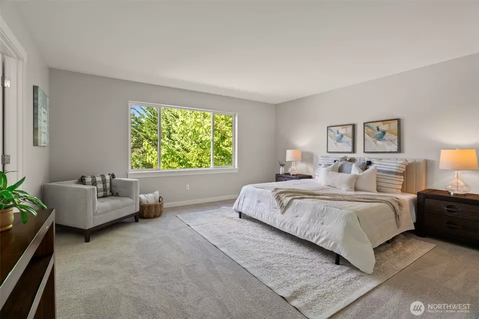 Bedroom - 10761 243rd Ave NE, Redmond, WA 98053 photo 1 of 4
