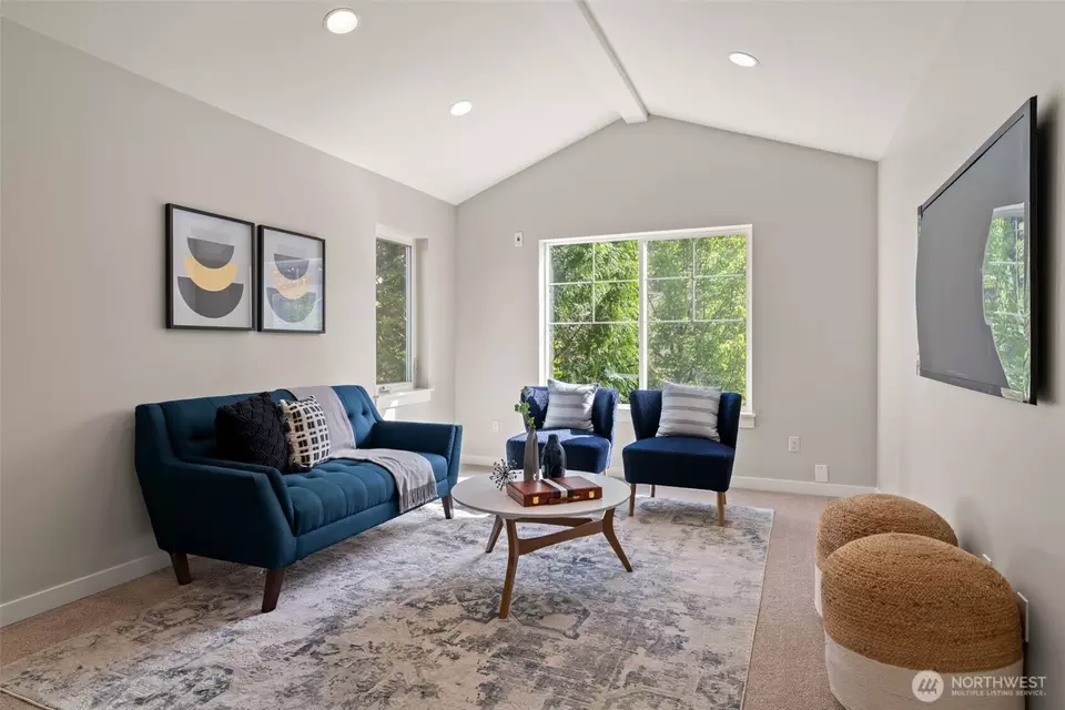 Living - 10761 243rd Ave NE, Redmond, WA 98053 photo 3 of 3