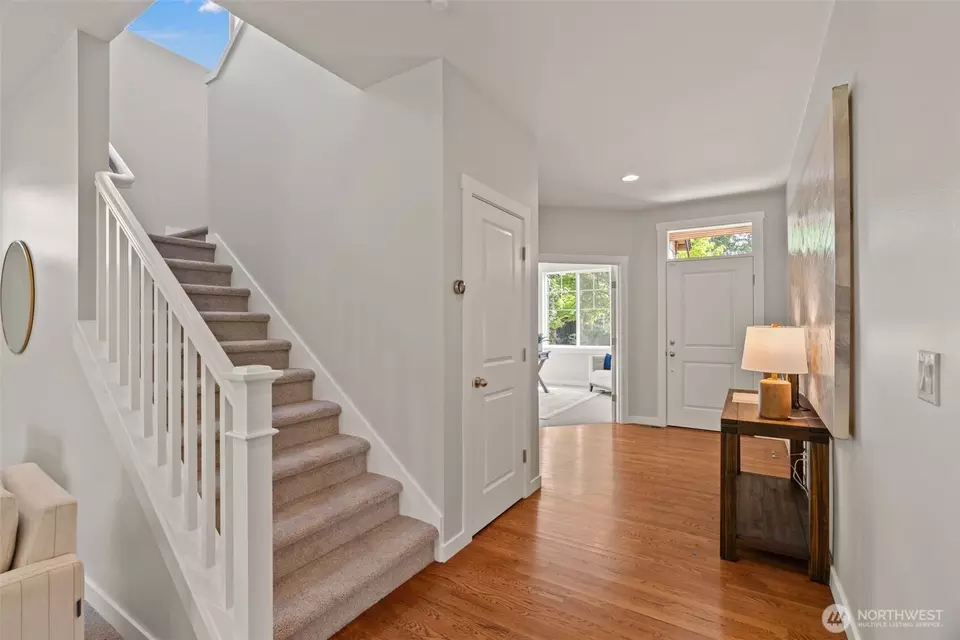 Entry Way - 10761 243rd Ave NE, Redmond, WA 98053 photo 1 of 1