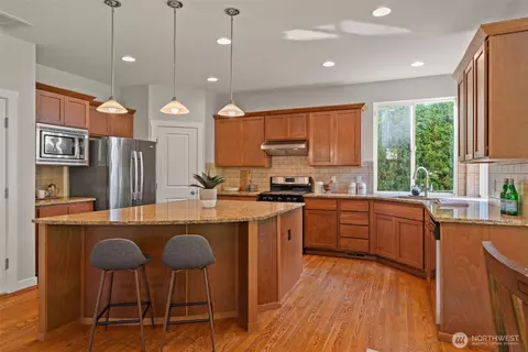 Kitchen - 10761 243rd Ave NE, Redmond, WA 98053 photo 1 of 3