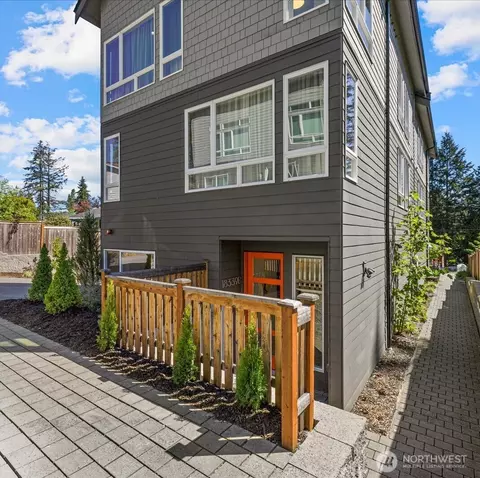 18339 Wallingford Ave N #B, Shoreline, WA 98133