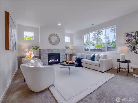 Living - 12 175th Pl SE, Bothell, WA 98012 photo 2 of 5
