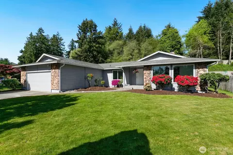 15221 42nd Ave E, Tacoma, WA 98446