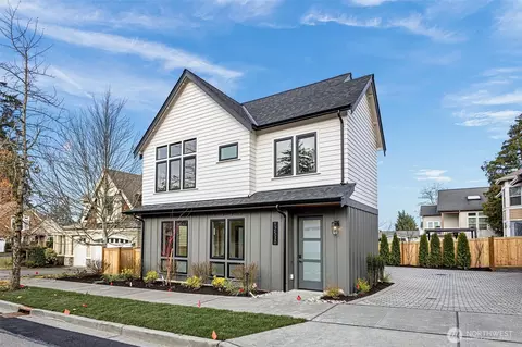 12530 NE 80th Pl, Kirkland, WA 98033