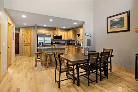 Dining - 200 Clearwater Loop #3, Ronald, WA 98940 photo 2 of 2