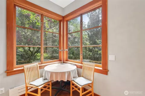 118 10th Ave E, Seattle, WA 98102 photo 14