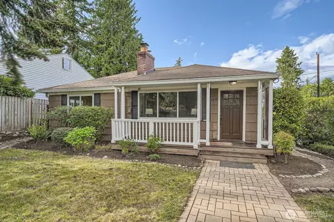 1818 N 143rd St, Seattle, WA 98133