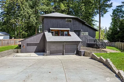 6420 195th Ave E, Bonney Lake, WA 98391