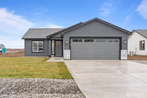 209 Rattray Dr, Mattawa, WA 99349