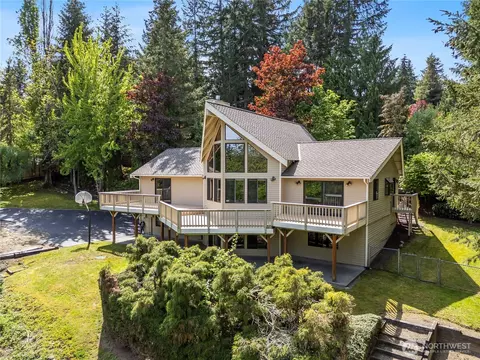 5127 215th St SE, Woodinville, WA 98072