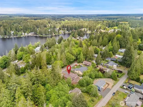 121 SE Lupine Pl, Shelton, WA 98584