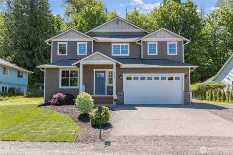 2761 W 99th St, Blaine, WA 98230