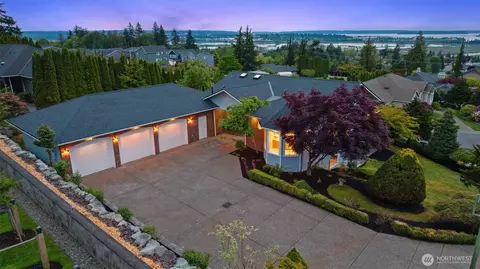 6714 45th Pl NE, Marysville, WA 98270