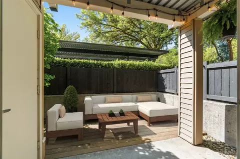 916 3rd Ave #A101, Kirkland, WA 98033