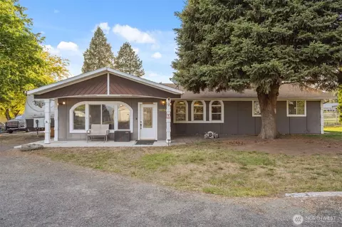1008 S Sundance Rd, Othello, WA 99344