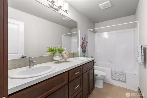 19333 Meridian Ave S, Bothell, WA 98012 photo 30