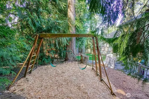 Exterior - 3018 145th Pl SE, Mill Creek, WA 98012 photo 5 of 8