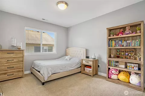 Bedroom - 13523 41st Ave SE, Mill Creek, WA 98012 photo 3 of 3