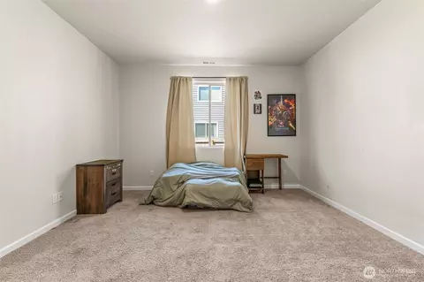Bedroom - 31403 120th Pl SE, Sultan, WA 98294 photo 4 of 8