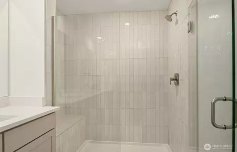 Bath - 20341 90th Dr NE #F, Bothell, WA 98011 photo 4 of 5