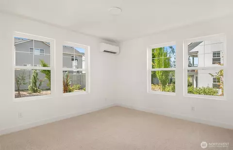 Bedroom - 20341 90th Dr NE #F, Bothell, WA 98011 photo 1 of 4