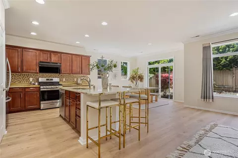 Kitchen - 9528 25th Dr SE, Everett, WA 98208 photo 1 of 6