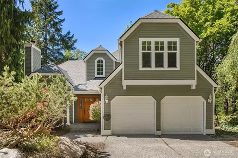 13220 SE 55th Pl, Bellevue, WA 98006