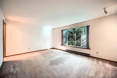 Living - 9816 NE 142nd Pl #E102, Kirkland, WA 98034 photo 3 of 3