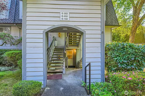 Exterior - 9816 NE 142nd Pl #E102, Kirkland, WA 98034 photo 1 of 3