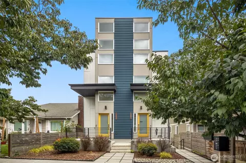 4518 41st Ave SW #A, Seattle, WA 98116