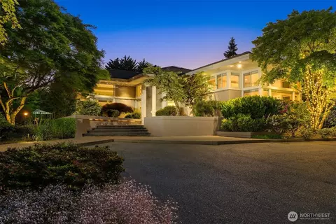 1625 Evergreen Point Rd, Medina, WA 98039