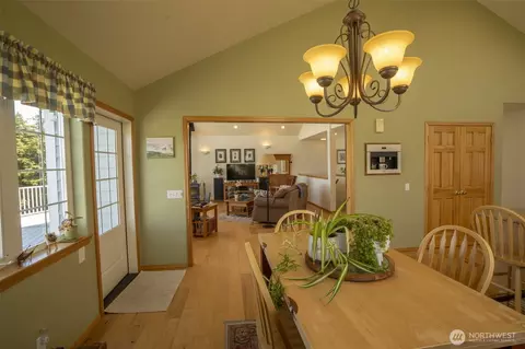 Dining - 162 W Nelson Rd, Sequim, WA 98382 photo 1 of 1