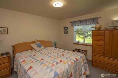 Bedroom - 162 W Nelson Rd, Sequim, WA 98382 photo 4 of 4
