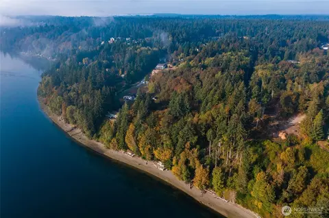 12511 Hallstrom Dr Nw Dr NW, Gig Harbor, WA 98332
