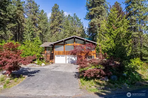 1571 Alpensee Strasse, Leavenworth, WA 98826