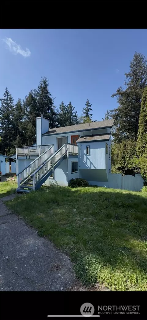 701 10th St, Mukilteo, WA 98275