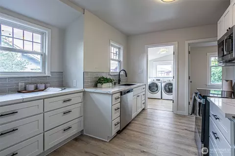 Other - 2714 Victor Pl, Everett, WA 98201 photo 1 of 2