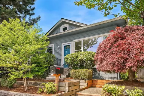 134 6th Ave, Kirkland, WA 98033
