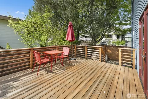 235 29th Ave E, Seattle, WA 98112 photo 24