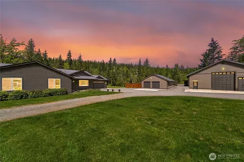 36930 327th Pl SE, Enumclaw, WA 98022