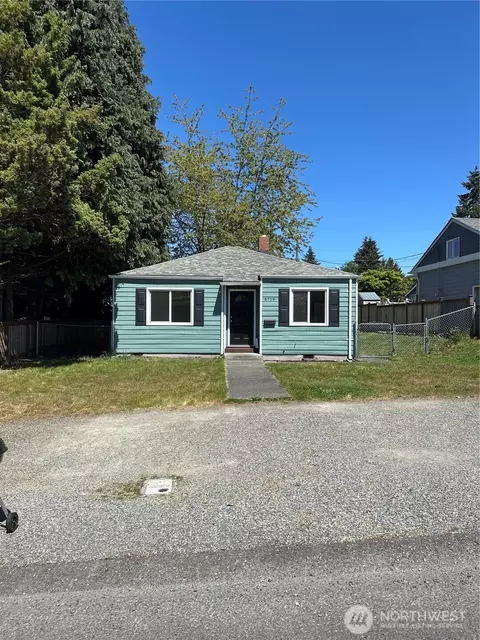 5719 N 43rd St, Tacoma, WA 98407