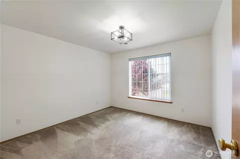 8104 207th St E, Spanaway, WA 98387 photo 15