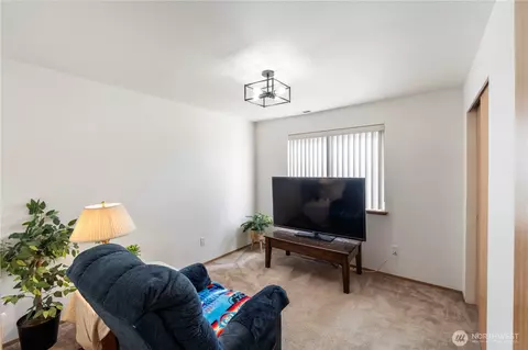 8104 207th St E, Spanaway, WA 98387 photo 16