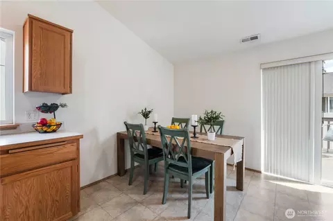 8104 207th St E, Spanaway, WA 98387 photo 11