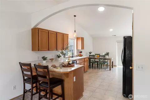 8104 207th St E, Spanaway, WA 98387 photo 9