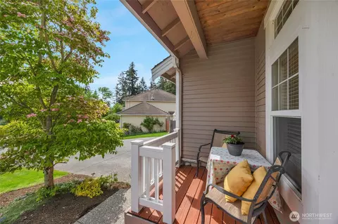 Exterior - 1401 241st St SE, Bothell, WA 98021 photo 9 of 10