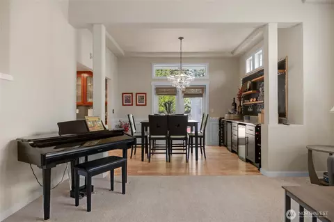 Dining - 1401 241st St SE, Bothell, WA 98021 photo 1 of 2