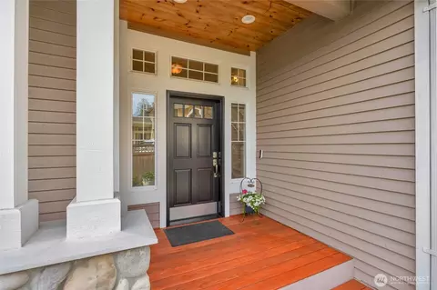 Exterior - 1401 241st St SE, Bothell, WA 98021 photo 3 of 10